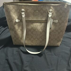 Coach gallery tote bag